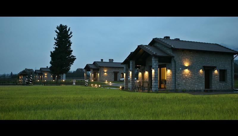 Lithos Villas อัมฟิเกลีย ภายนอก รูปภาพ